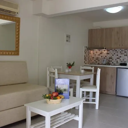 Kristi Apartahotel 4*
